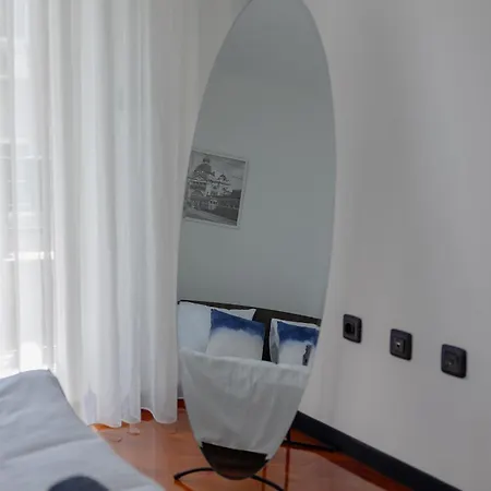 Monero Boutique Iv Apartment *
